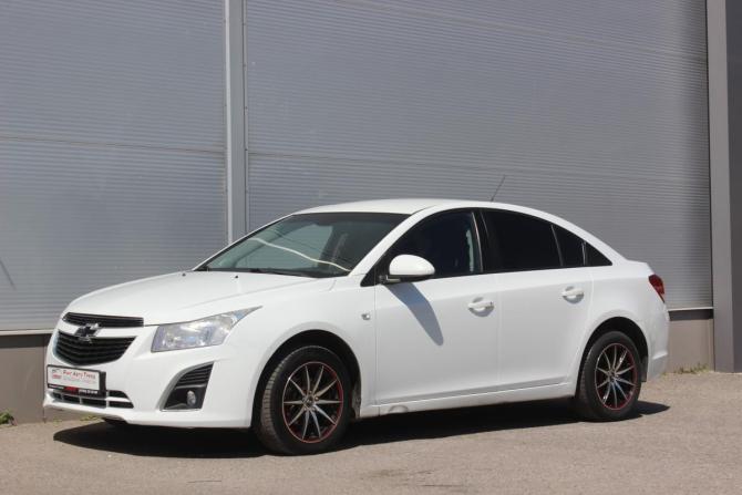 Chevrolet Cruze I Рестайлинг с пробегом 2013 года, цена 727 000 рублей, 197489 км, седан, Автокод Объявления