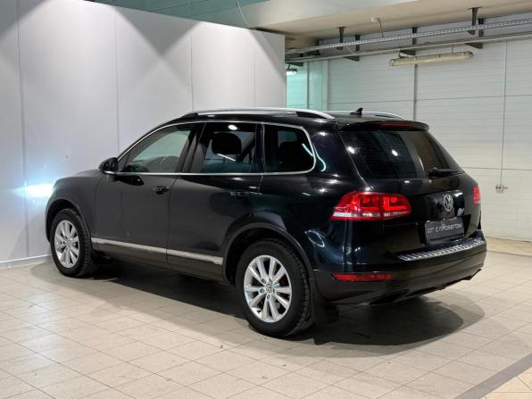 Volkswagen Touareg II с пробегом 2011 года, цена 1 800 000 рублей, 275000 км, внедорожник, Автокод Объявления