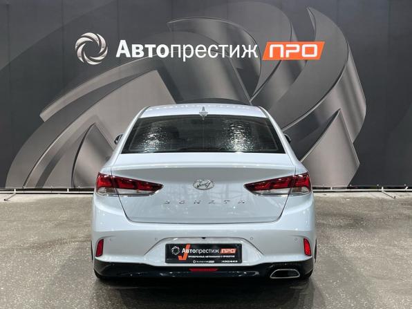 Hyundai Sonata VII (LF) Рестайлинг с пробегом 2017 года, цена 1 640 000 рублей, 148777 км, седан, Автокод Объявления