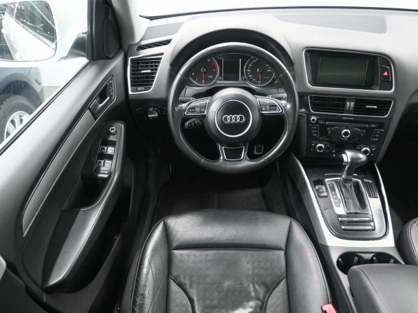 Audi Q5 I (8R) Рестайлинг с пробегом 2012 года, цена 2 129 900 рублей, 191000 км, внедорожник, Автокод Объявления