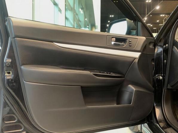 Subaru Legacy V с пробегом 2011 года, цена 929 000 рублей, 205000 км, седан, Автокод Объявления