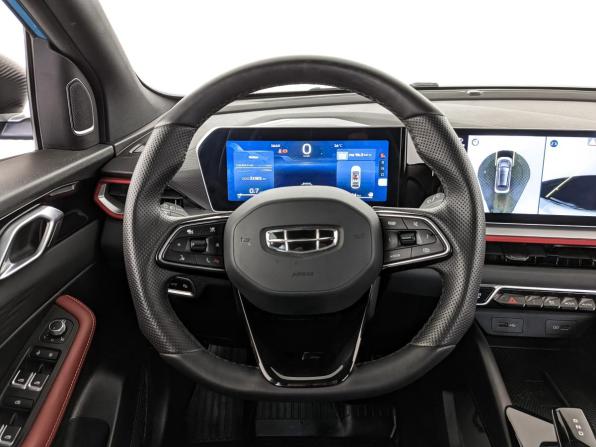 Geely Coolray I Рестайлинг с пробегом 2023 года, цена 2 150 000 рублей, 31500 км, внедорожник, Автокод Объявления