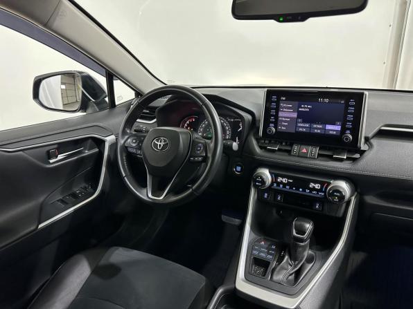 Toyota RAV4 V (XA50) с пробегом 2021 года, цена 3 500 000 рублей, 97842 км, внедорожник, Автокод Объявления