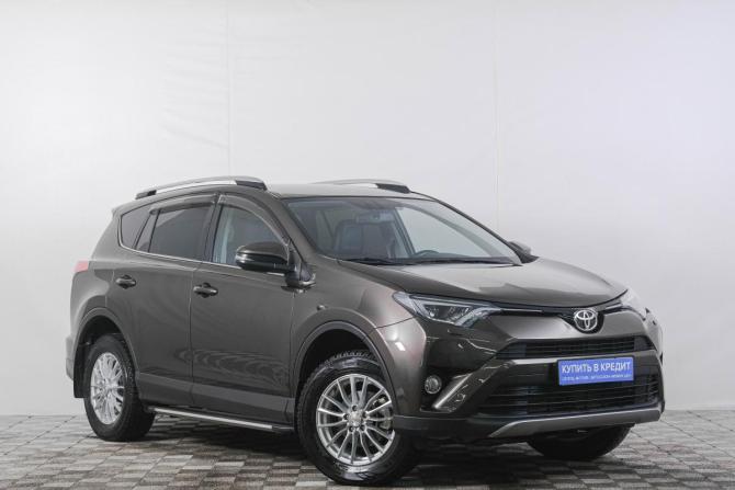 Toyota RAV4 IV (XA40) Рестайлинг с пробегом 2019 года, цена 2 899 000 рублей, 89000 км, внедорожник, Автокод Объявления
