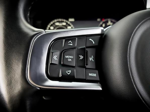 Jaguar F-Pace I с пробегом 2020 года, цена 3 350 000 рублей, 110011 км, внедорожник, Автокод Объявления