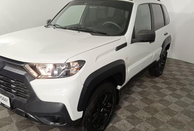 Lada (ВАЗ) Niva Travel I с пробегом 2022 года, цена 910 000 рублей, 6100 км, внедорожник, Автокод Объявления