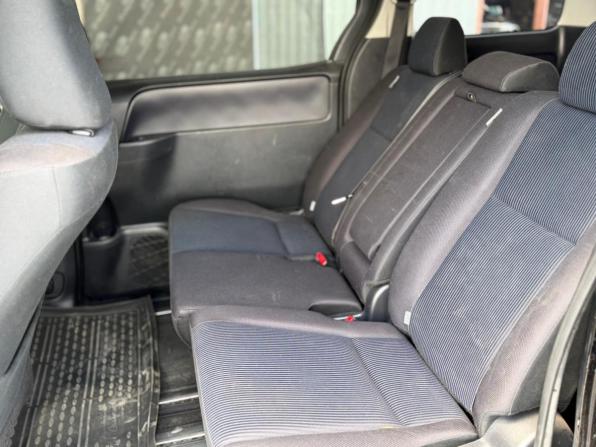 Toyota Voxy III (R80) с пробегом 2014 года, цена 1 450 000 рублей, 136390 км, минивэн, Автокод Объявления
