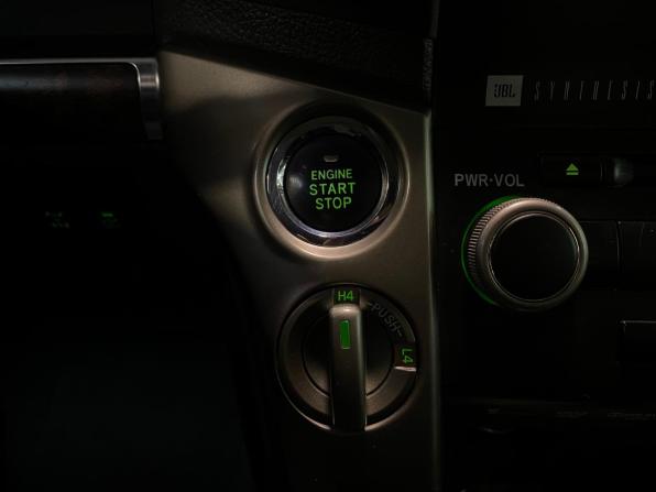 Toyota Land Cruiser 200 Series с пробегом 2011 года, цена 2 785 000 рублей, 275460 км, внедорожник, Автокод Объявления
