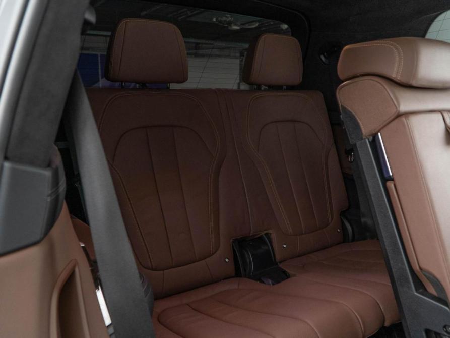 BMW X7 I (G07) Москва  - изображение 7