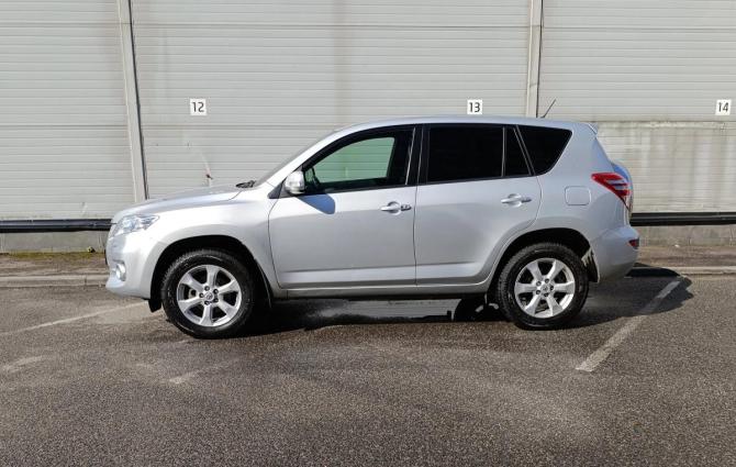 Toyota RAV4 III (XA30) Рестайлинг с пробегом 2011 года, цена 949 000 рублей, 362549 км, внедорожник, Автокод Объявления