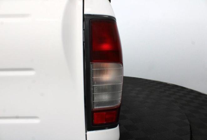 Nissan NP300 с пробегом 2008 года, цена 1 000 000 рублей, 107100 км, offers.body_type.unknown, Автокод Объявления