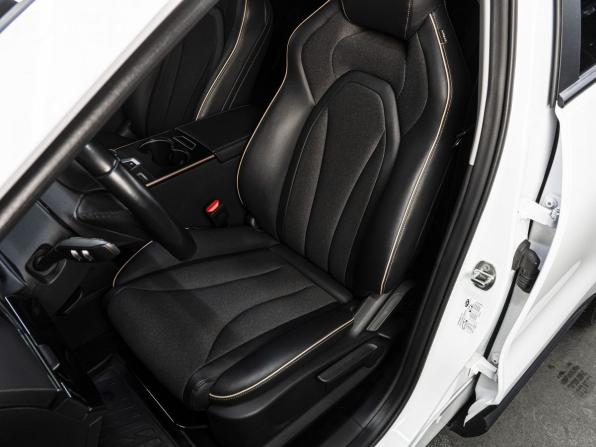 Omoda C5 I с пробегом 2022 года, цена 1 700 000 рублей, 48205 км, внедорожник, Автокод Объявления