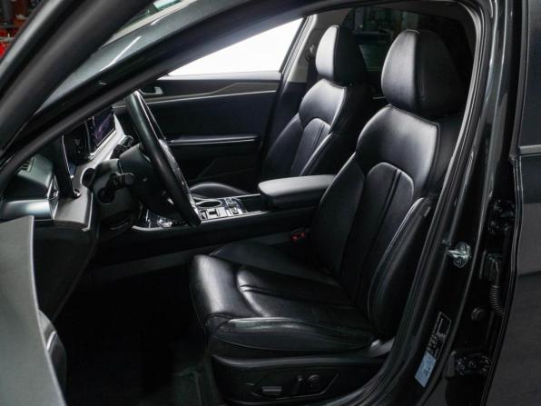 Kia K5 III с пробегом 2021 года, цена 2 599 000 рублей, 132711 км, седан, Автокод Объявления