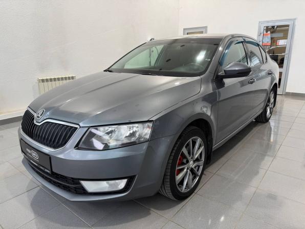 Skoda Octavia III (A7) с пробегом 2015 года, цена 890 000 рублей, 302355 км, лифтбек, Автокод Объявления