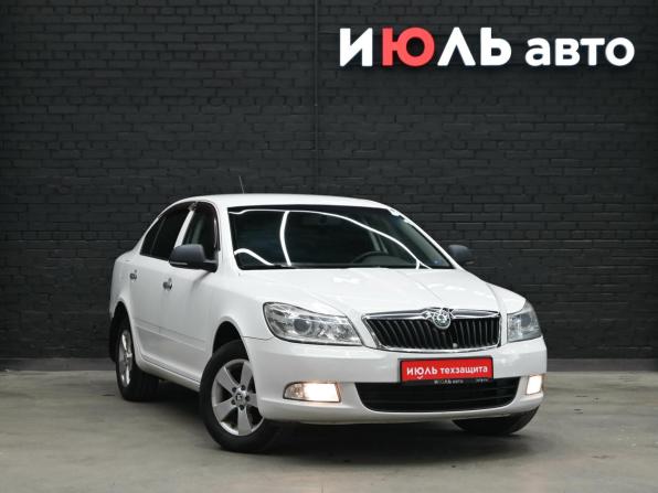 Skoda Octavia II (A5) Рестайлинг с пробегом 2012 года, цена 900 000 рублей, 163153 км, лифтбек, Автокод Объявления