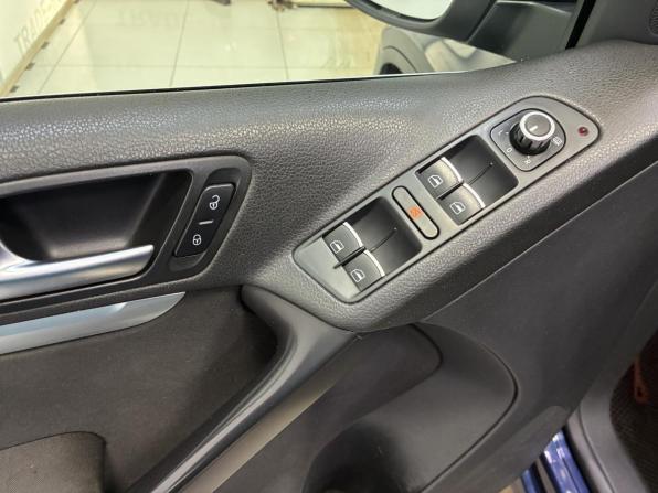 Volkswagen Tiguan I Рестайлинг с пробегом 2012 года, цена 1 390 000 рублей, 174000 км, внедорожник, Автокод Объявления
