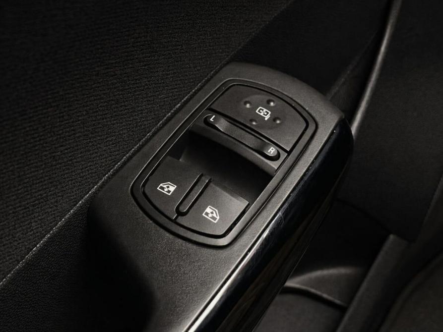 Opel Corsa D Рестайлинг II Пермь  - изображение 14