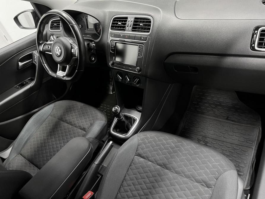 Volkswagen Polo V Рестайлинг Тверь  - изображение 13
