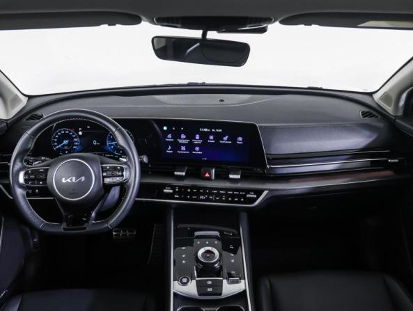 Kia Sportage V с пробегом 2023 года, цена 3 770 000 рублей, 32000 км, внедорожник, Автокод Объявления