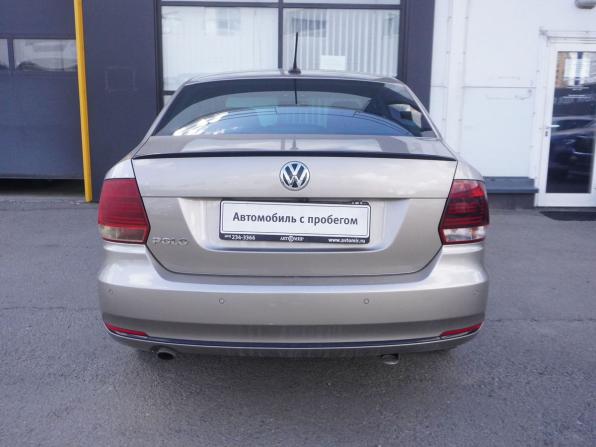 Volkswagen Polo V Рестайлинг с пробегом 2019 года, цена 1 713 000 рублей, 103977 км, седан, Автокод Объявления