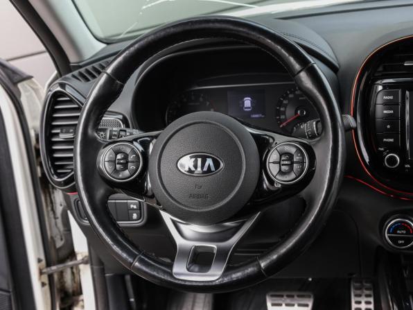 Kia Soul III с пробегом 2021 года, цена 1 849 000 рублей, 148805 км, хэтчбек, Автокод Объявления