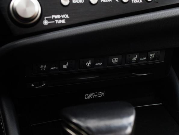 Lexus ES VII Рестайлинг с пробегом 2021 года, цена 4 701 510 рублей, 129303 км, седан, Автокод Объявления