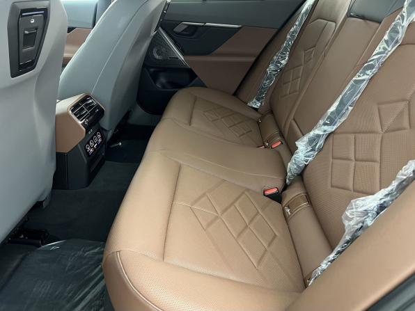 BMW 5 серии VIII (G60/G61/G68) с пробегом 2025 года, цена 9 770 000 рублей, 1481 км, седан, Автокод Объявления