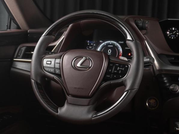 Lexus ES VII с пробегом 2020 года, цена 4 029 000 рублей, 53283 км, седан, Автокод Объявления