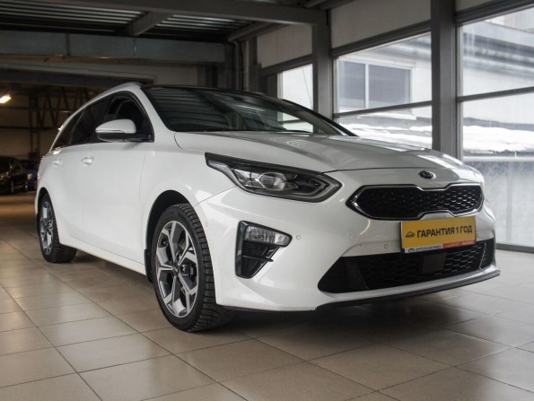 Kia Ceed III с пробегом 2018 года, цена 1 625 000 рублей, 142000 км, универсал, Автокод Объявления