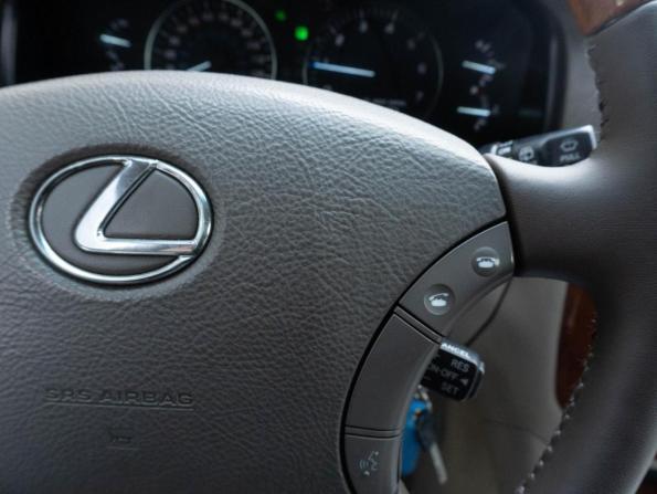 Lexus LX II Рестайлинг с пробегом 2004 года, цена 2 135 000 рублей, 227833 км, внедорожник, Автокод Объявления