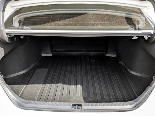 Toyota Camry VIII (XV70) Рестайлинг с пробегом 2021 года, цена 3 330 000 рублей, 88016 км, седан, Автокод Объявления
