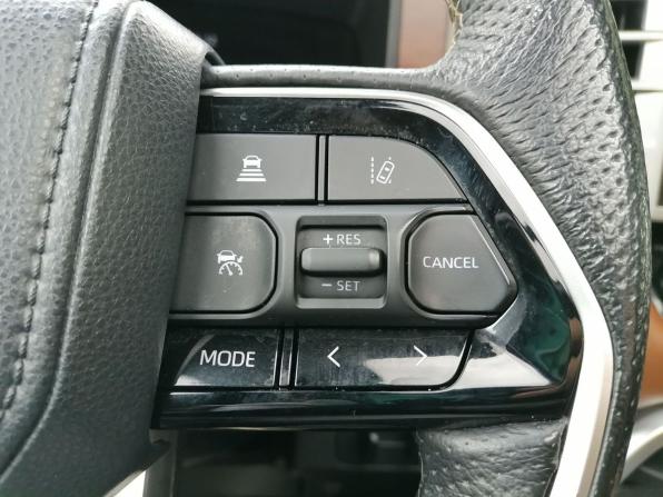Toyota Tundra III с пробегом 2021 года, цена 7 500 000 рублей, 68194 км, offers.body_type.unknown, Автокод Объявления