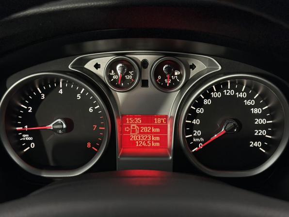 Ford Focus II Рестайлинг с пробегом 2008 года, цена 499 900 рублей, 203322 км, универсал, Автокод Объявления