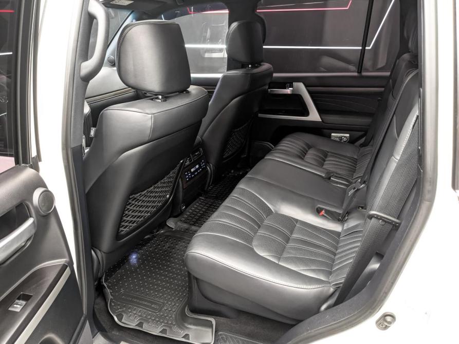 Toyota Land Cruiser 200 Series Рестайлинг 2 Москва  - изображение 18