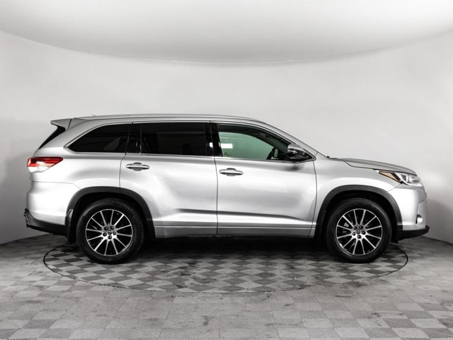 Toyota Highlander III (XU50) Рестайлинг Санкт-Петербург  - изображение 4