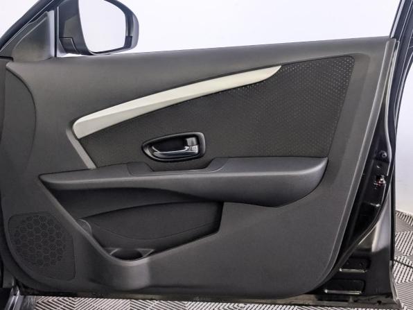 Nissan Almera III (G15) с пробегом 2018 года, цена 985 000 рублей, 82442 км, седан, Автокод Объявления