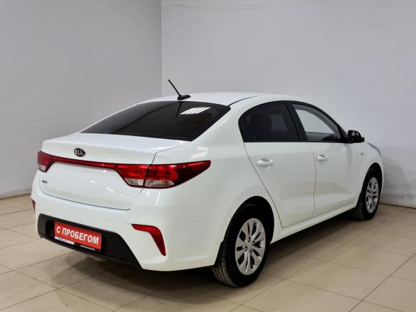 Kia Rio IV с пробегом 2018 года, цена 1 180 000 рублей, 107525 км, седан, Автокод Объявления