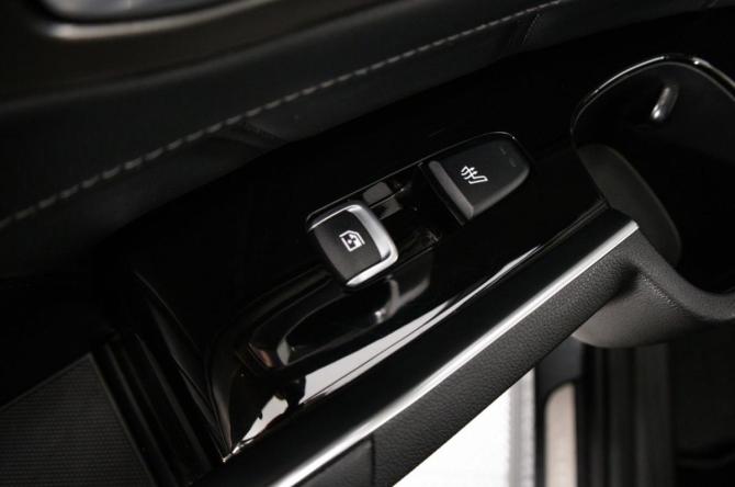 Kia Sorento IV с пробегом 2021 года, цена 3 799 000 рублей, 105000 км, внедорожник, Автокод Объявления