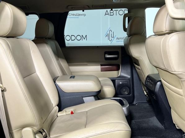 Toyota Sequoia II с пробегом 2013 года, цена 3 449 000 рублей, 175285 км, внедорожник, Автокод Объявления