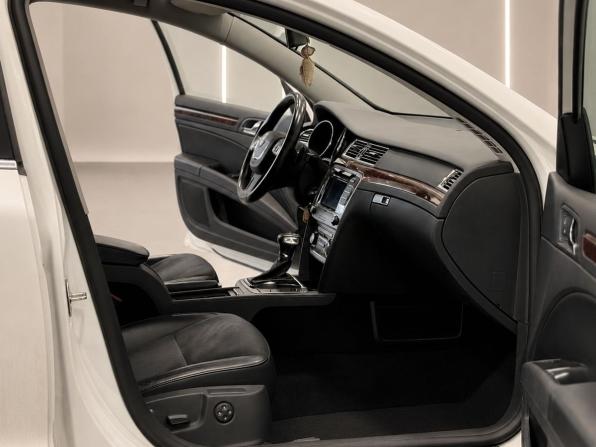 Skoda Superb II с пробегом 2011 года, цена 995 000 рублей, 195200 км, лифтбек, Автокод Объявления