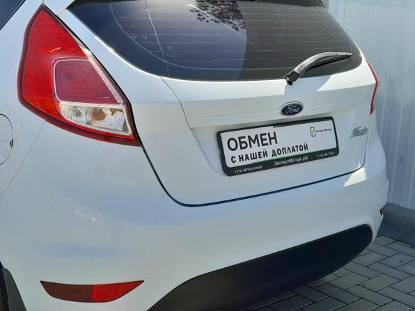 Ford Fiesta Mk6 Рестайлинг с пробегом 2015 года, цена 799 000 рублей, 186270 км, хэтчбек, Автокод Объявления