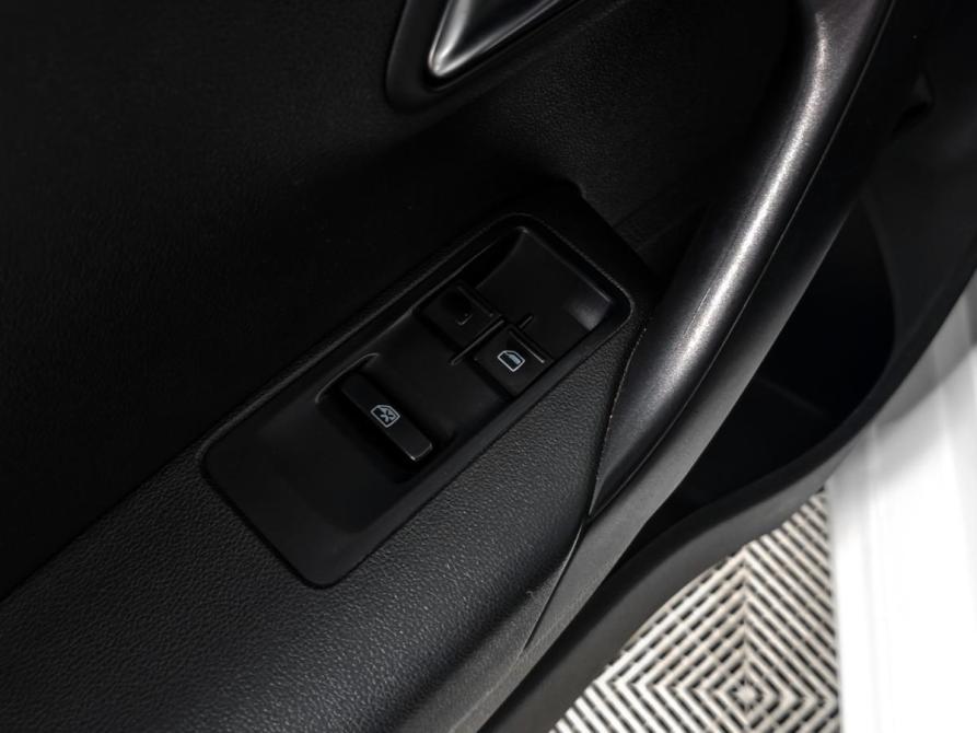 Volkswagen Polo V Рестайлинг Санкт-Петербург  - изображение 10