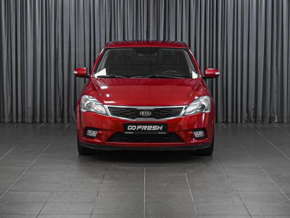 Kia Ceed I Рестайлинг с пробегом 2011 года, цена 674 000 рублей, 279664 км, хэтчбек, Автокод Объявления