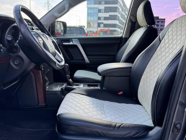 Toyota Land Cruiser Prado 150 Series Рестайлинг 1 с пробегом 2014 года, цена 3 570 000 рублей, 243494 км, внедорожник, Автокод Объявления