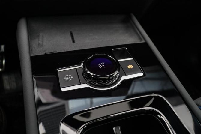 Volkswagen Tiguan III (China Market) с пробегом 2025 года, цена 4 680 000 рублей, 3004 км, внедорожник, Автокод Объявления