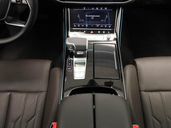 Audi A8 IV (D5) с пробегом 2021 года, цена 9 640 000 рублей, 25397 км, седан, Автокод Объявления