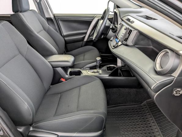 Toyota RAV4 IV (XA40) Рестайлинг с пробегом 2018 года, цена 2 730 000 рублей, 83276 км, внедорожник, Автокод Объявления
