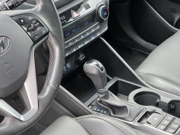 Hyundai Tucson III с пробегом 2018 года, цена 2 200 000 рублей, 95194 км, внедорожник, Автокод Объявления