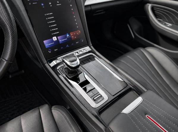 Hongqi H5 II с пробегом 2024 года, цена 2 999 000 рублей, 36750 км, седан, Автокод Объявления