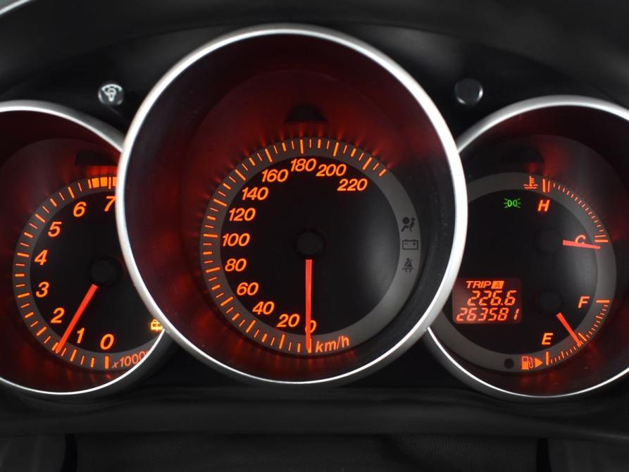 Mazda 3 I (BK) Рестайлинг Кемерово  - изображение 9